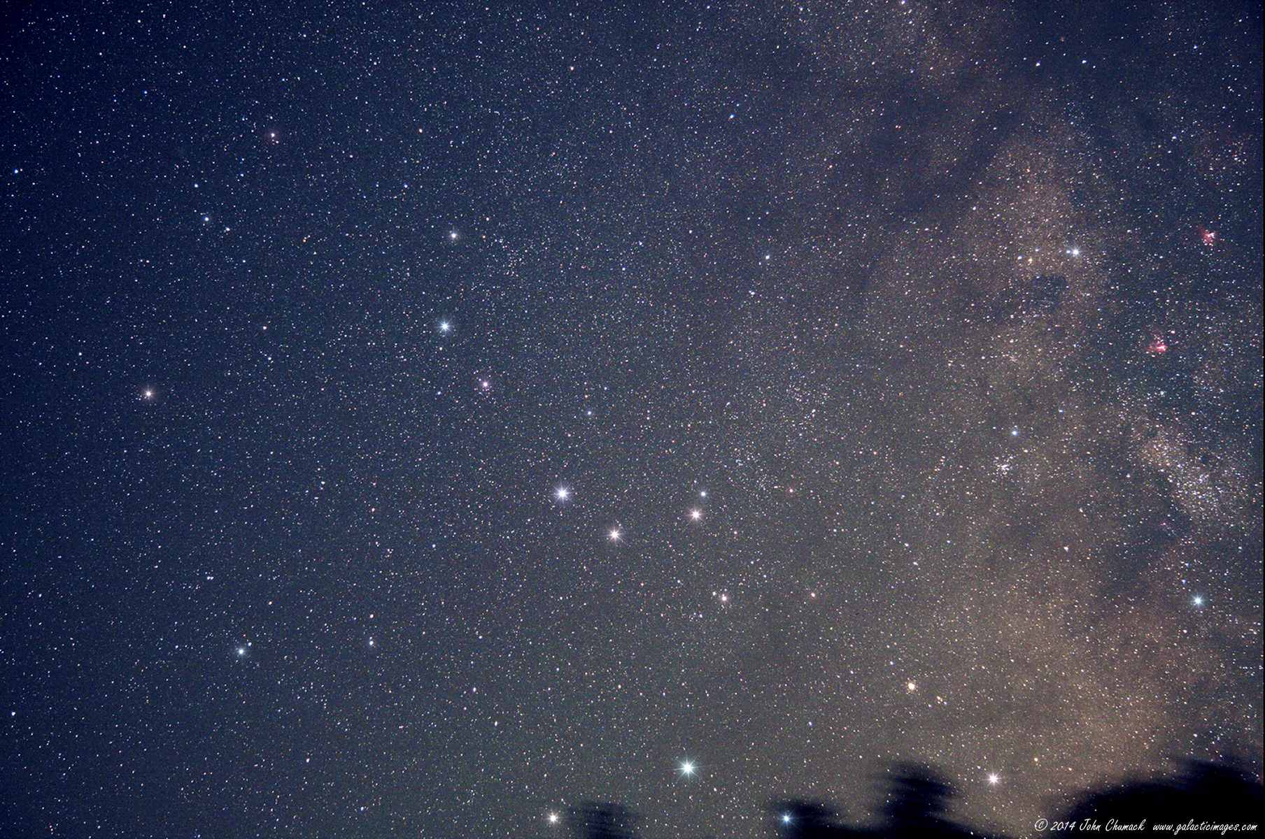 Stargazer Spots Pluto Amid Sagittarius Stars (Photo)